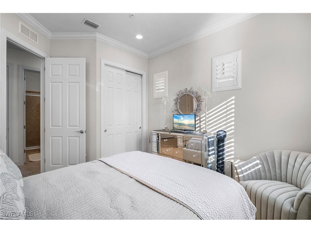 9064 Siesta Bay Drive #201 Naples FL 34120 225080464 image23