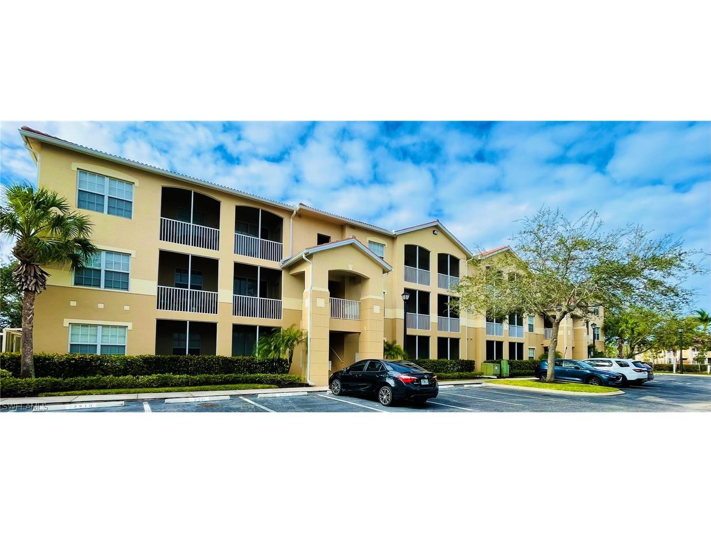 9065 Colby Drive #2524 Fort Myers FL 33919 224038962 image1