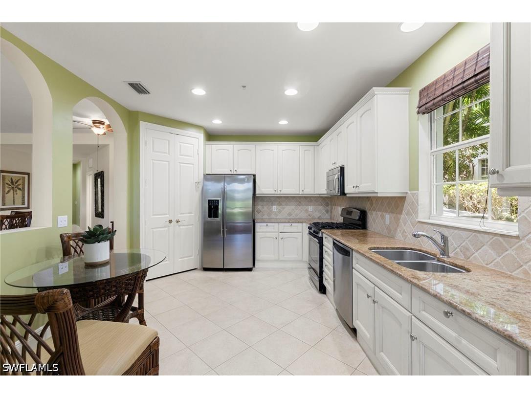 9066 Cascada Way #101 Naples FL 34114 226017795 image13