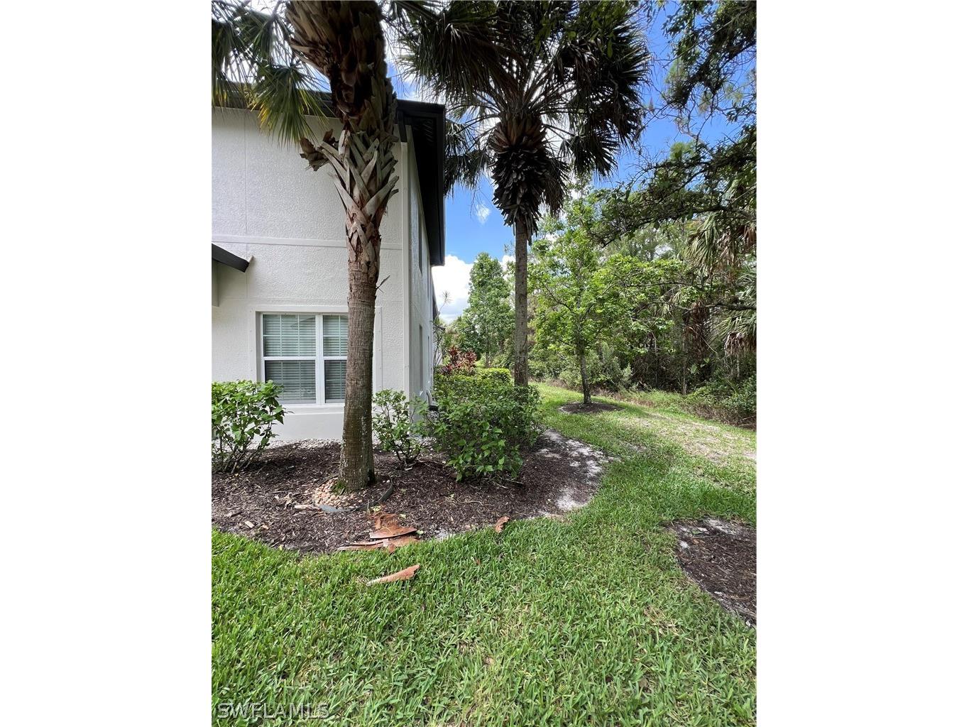 9068 Gervais Circle #210 Naples FL 34120 226011720 image18