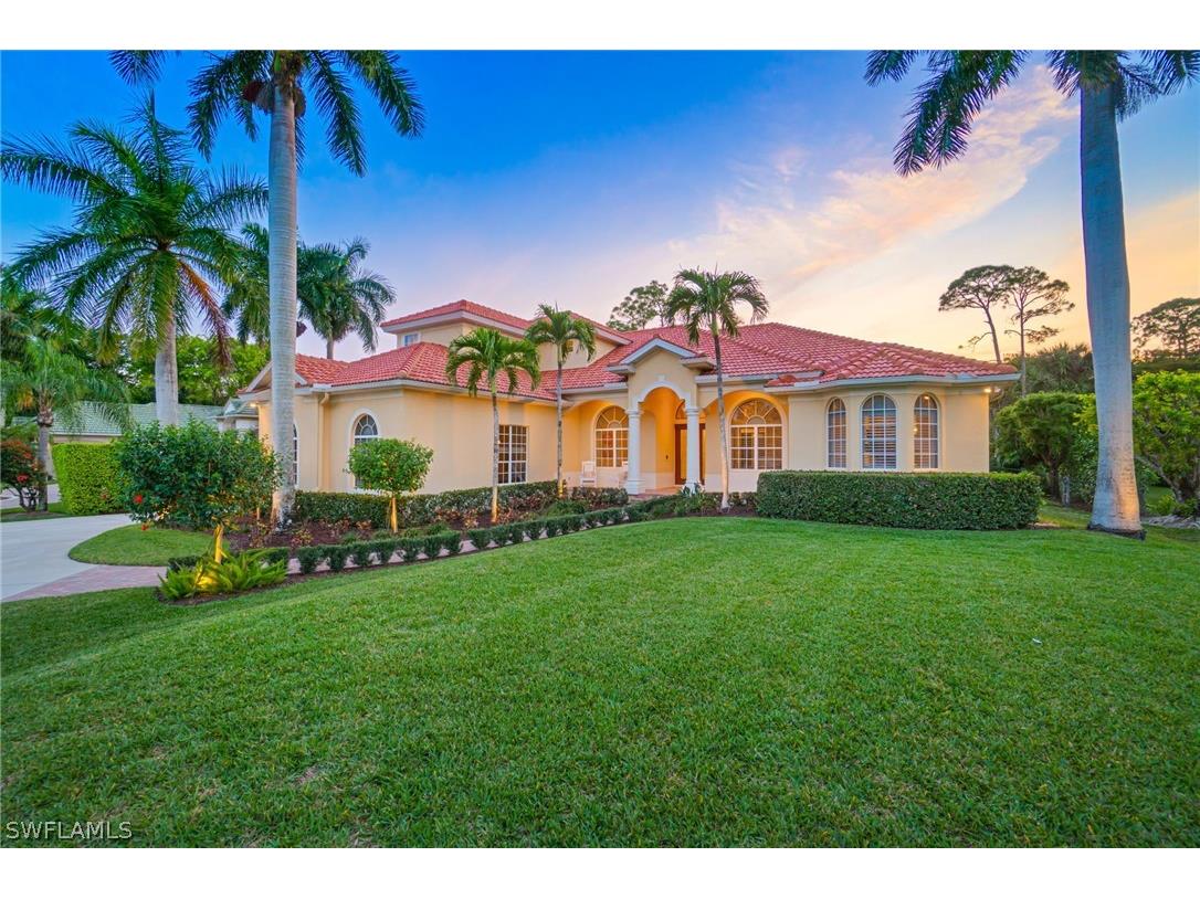9069 The Lane Naples FL 34109 224024617 image1