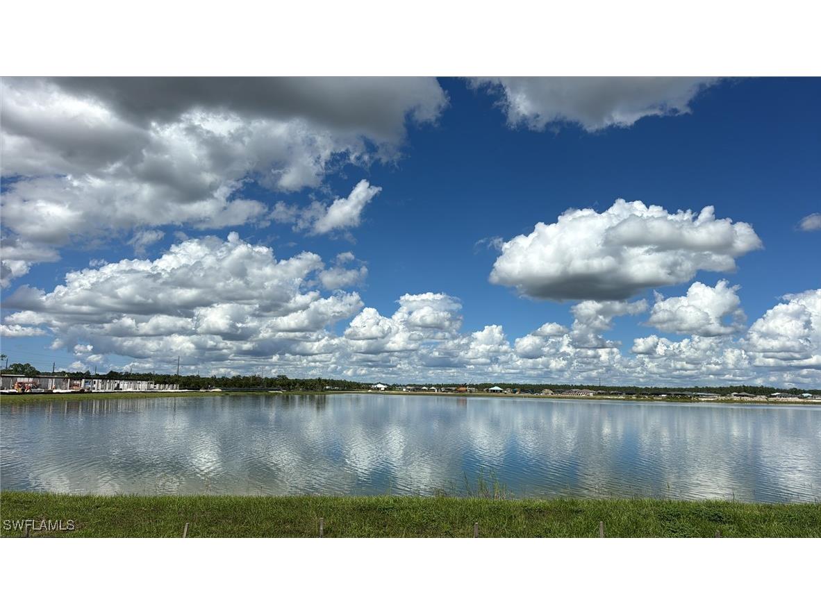 9069 Wisteria Way Naples FL 34114 225072103 image2