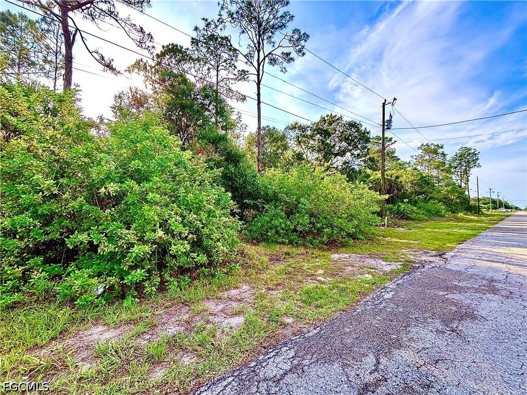 907 Fitch Avenue Lehigh Acres FL 33972 2026021338 image2