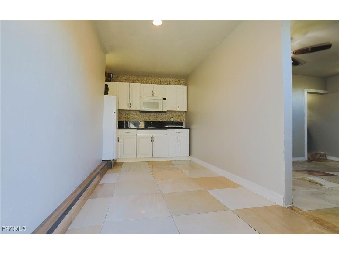 907 Laredo Avenue Lehigh Acres FL 33936 2025013731 image6