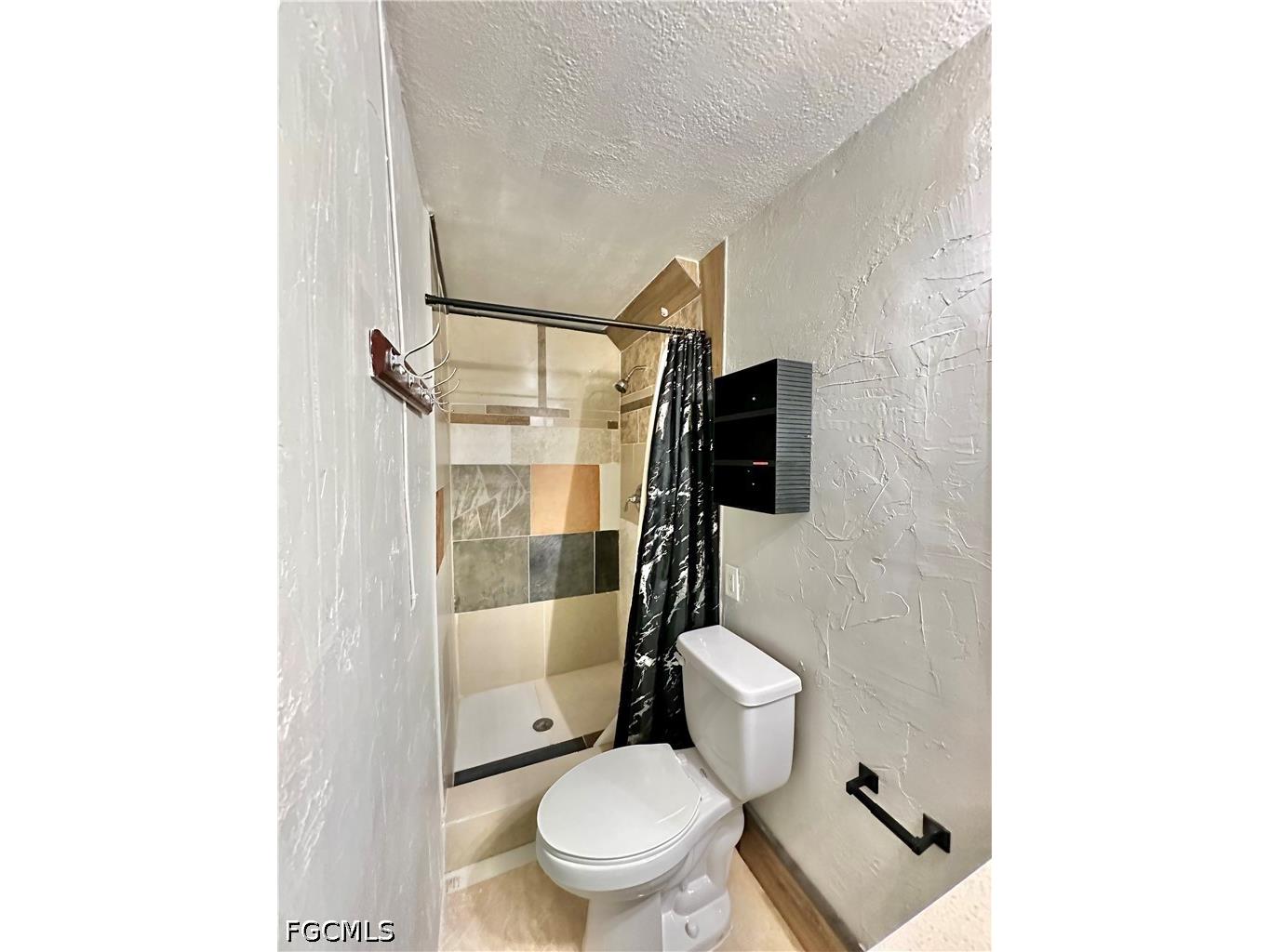 907 Laredo Avenue Lehigh Acres FL 33936 2026017635 image14