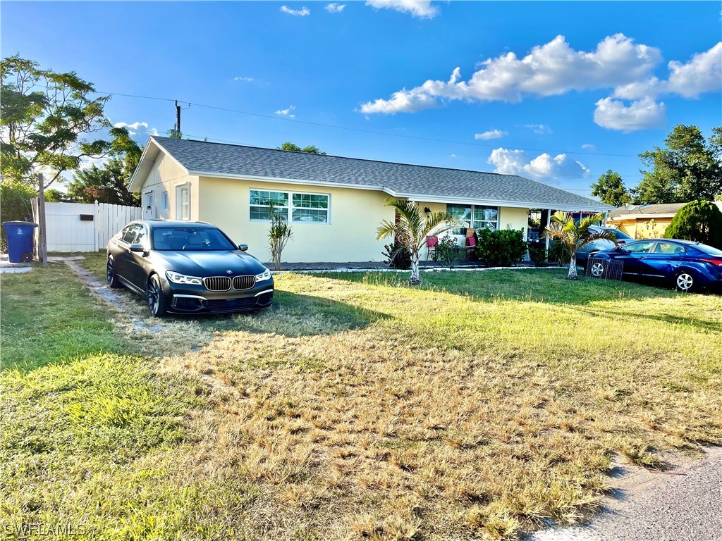 907 Laredo Avenue Lehigh Acres FL 33936 223079832 image1