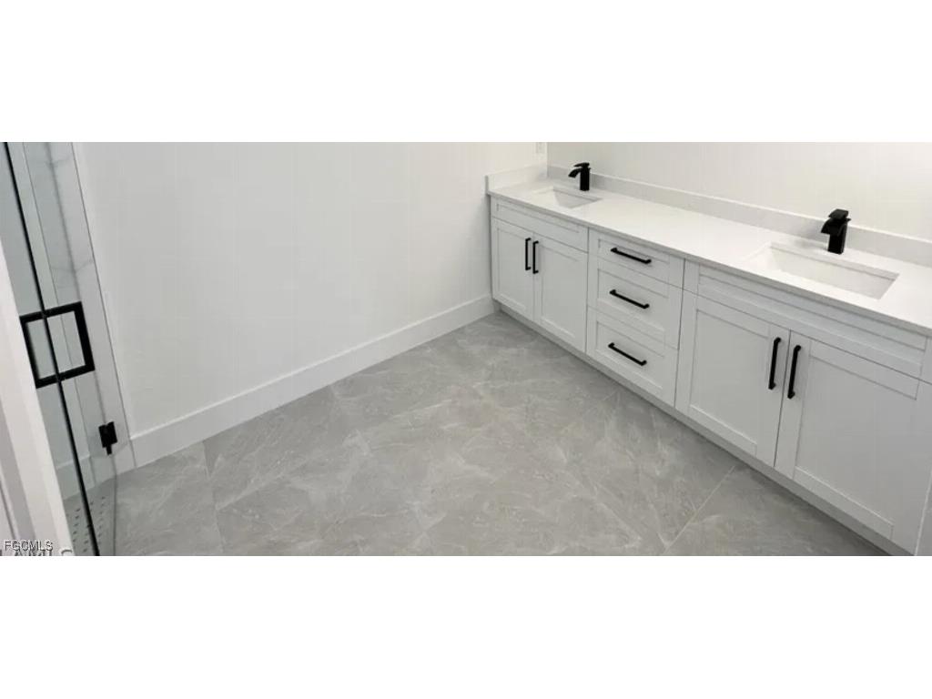 907 NE 13th Place Cape Coral FL 33909 2026003132 image26