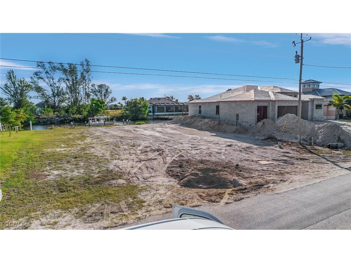 907 NW 38th Avenue Cape Coral FL 33993 2025003845 image15