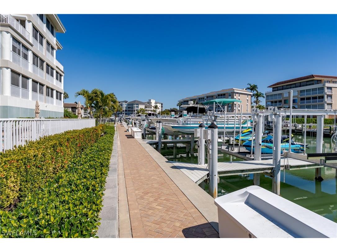 907 Panama Court #203 Marco Island FL 34145 226008421 image3