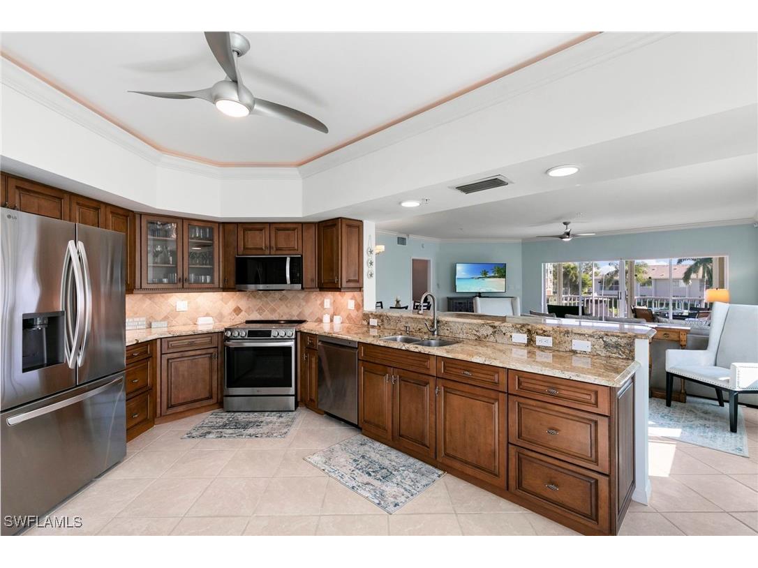907 Panama Court #204 Marco Island FL 34145 226000132 image12