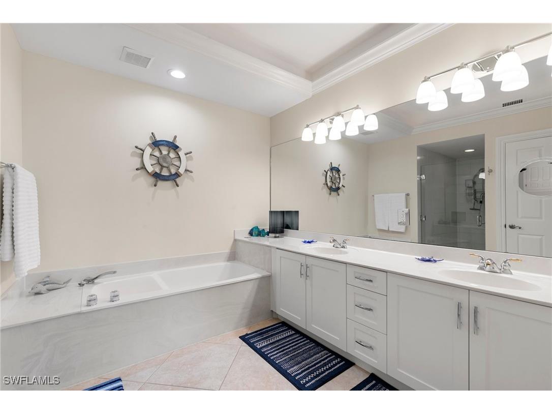 907 Panama Court #303 Marco Island FL 34145 225070423 image16