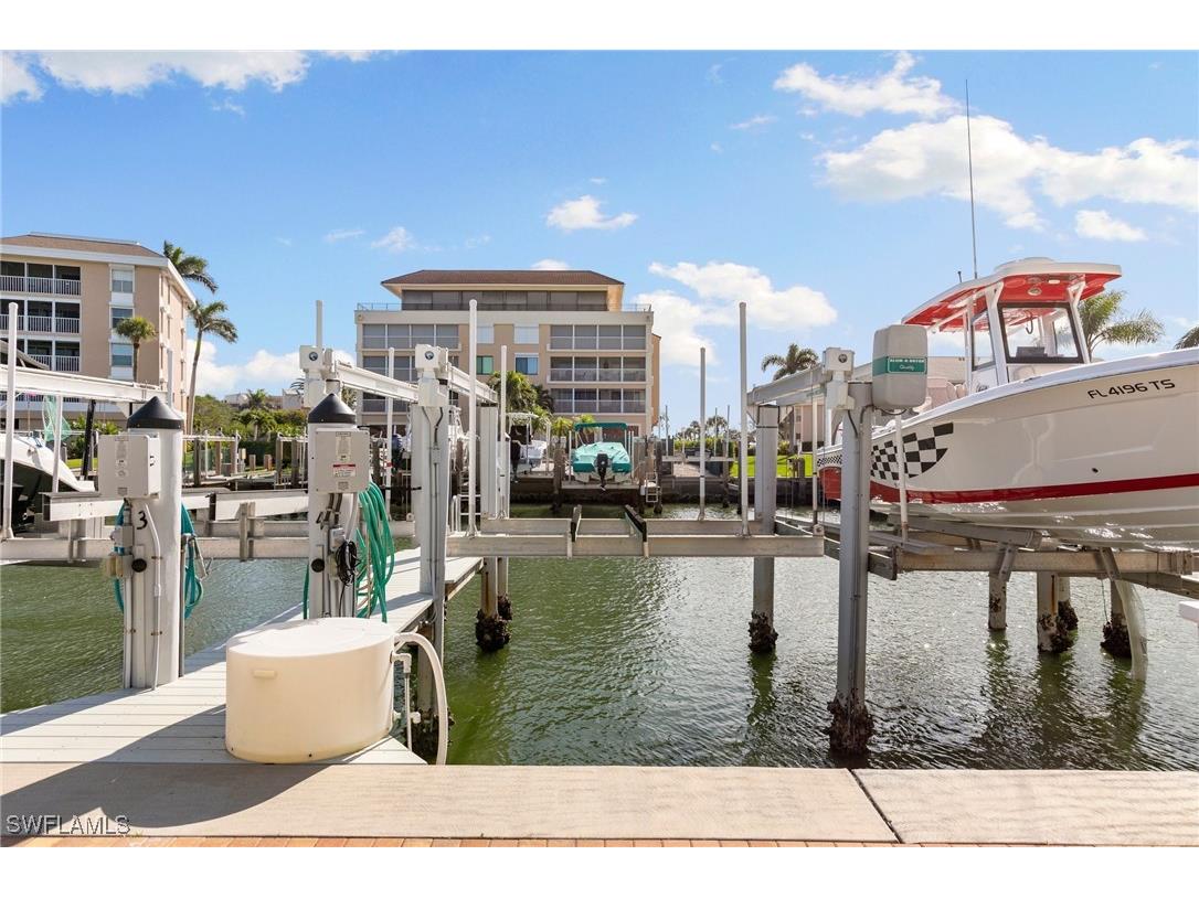 907 Panama Court #303 Marco Island FL 34145 225070423 image32