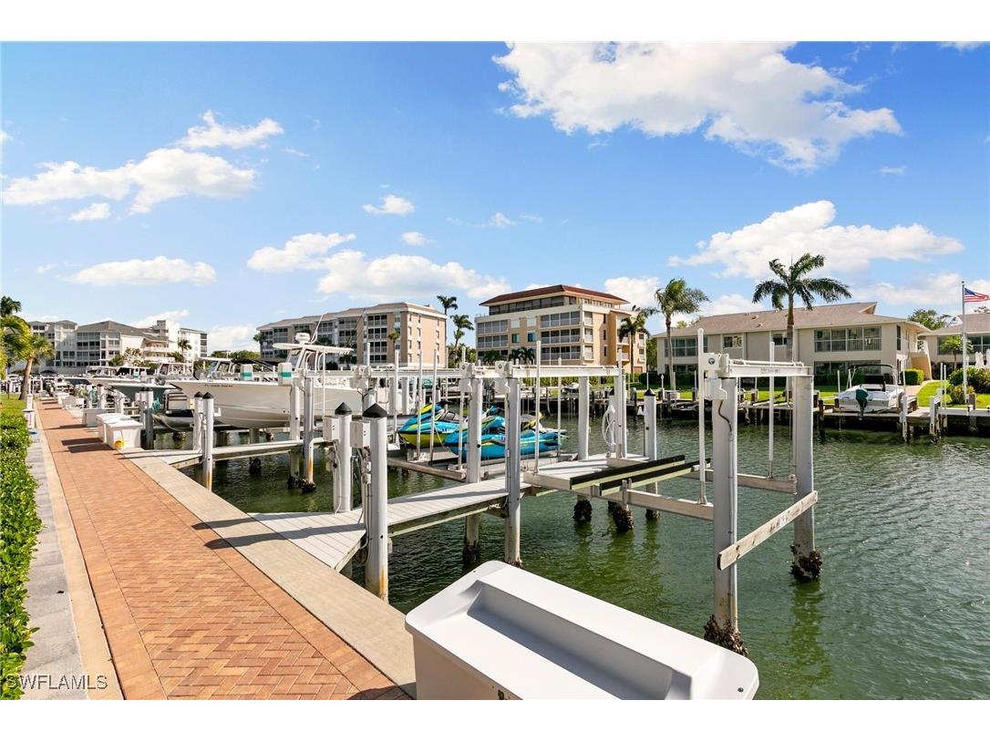 907 Panama Court #303 Marco Island FL 34145 225070423 image33