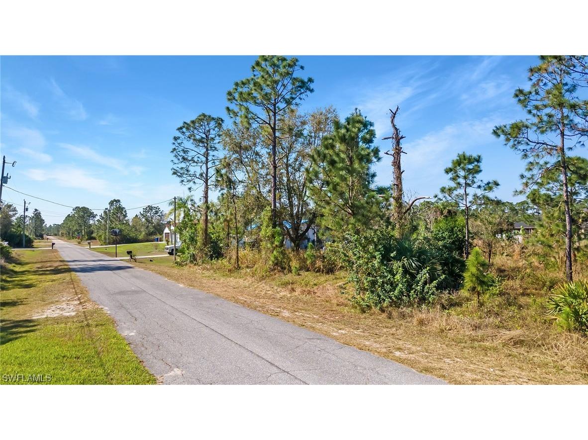 907 Plumosa Avenue Lehigh Acres FL 33972 223018459 image1