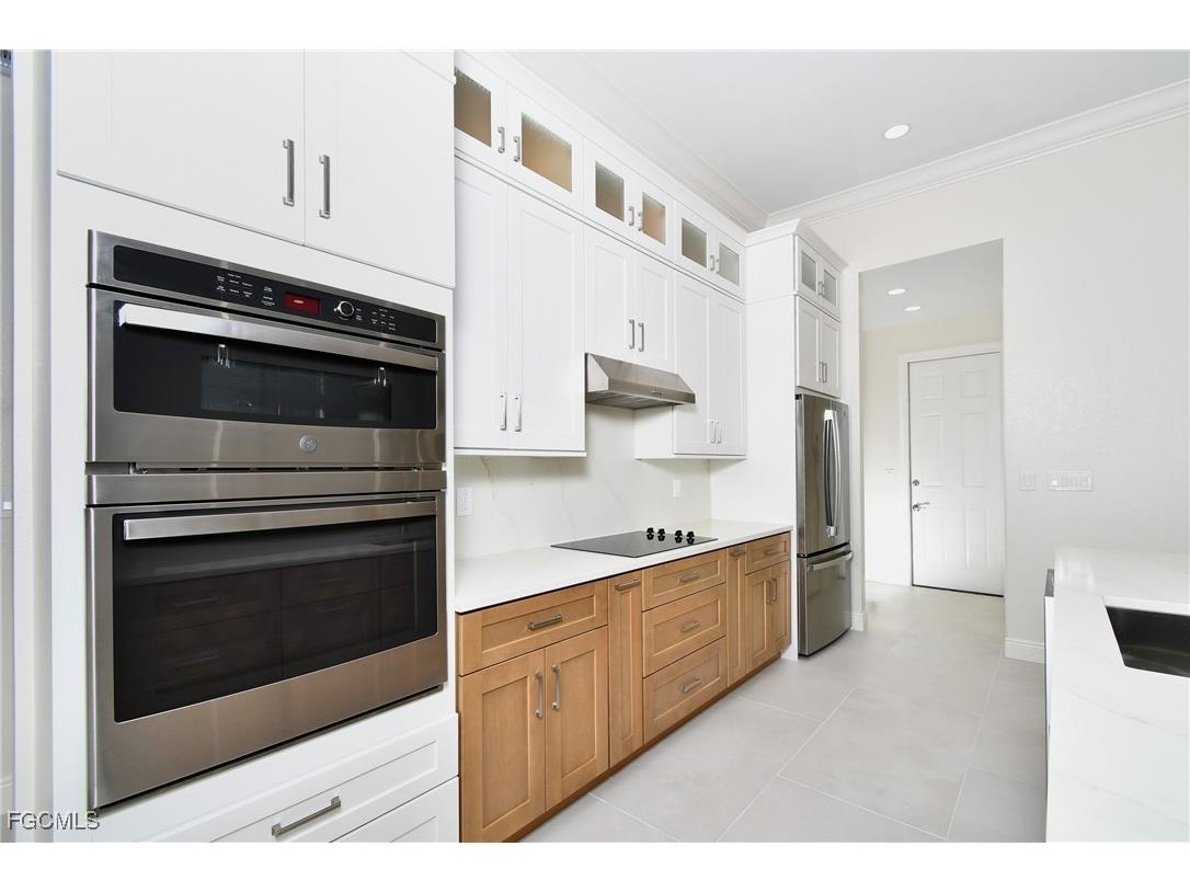 907 SW 15th Place Cape Coral FL 33991 2025021006 image21