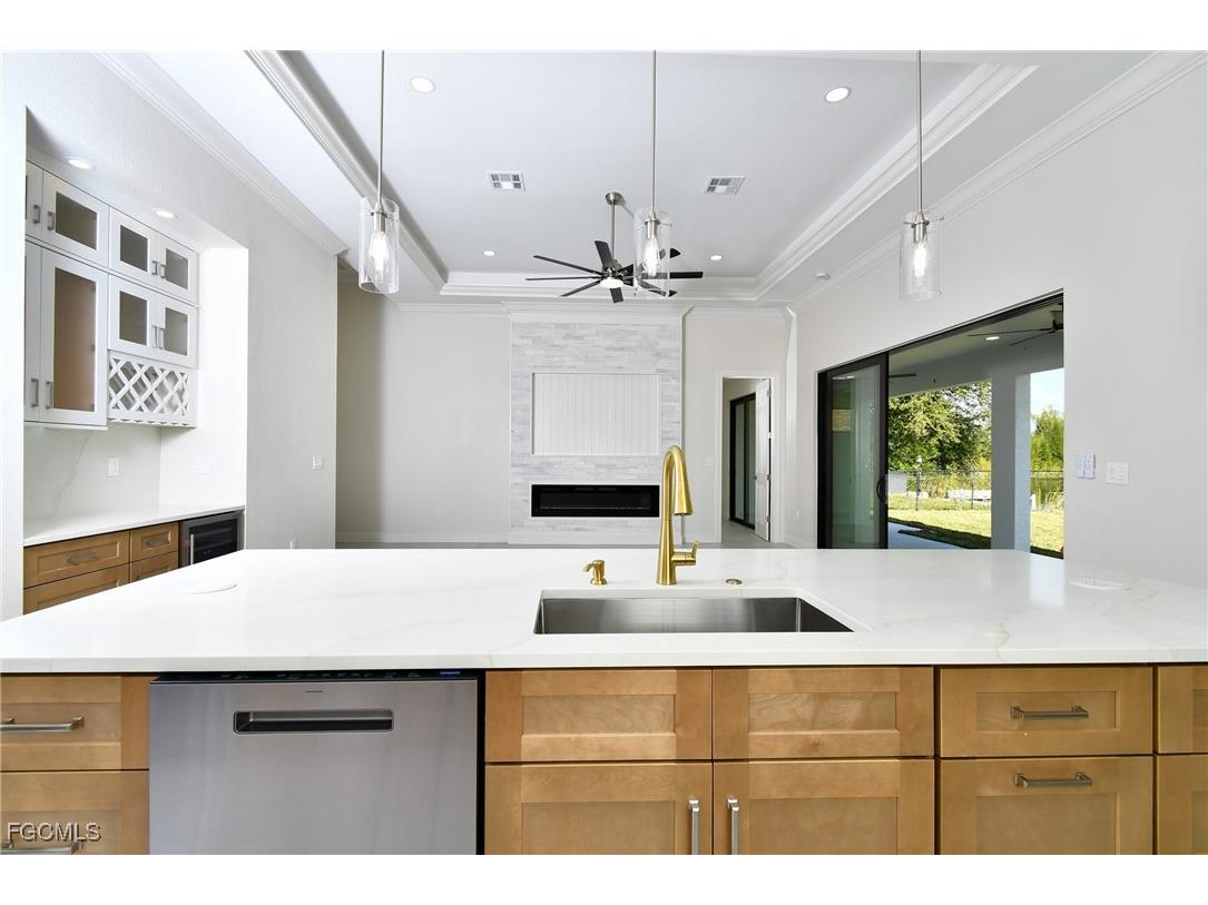 907 SW 15th Place Cape Coral FL 33991 2025021006 image22