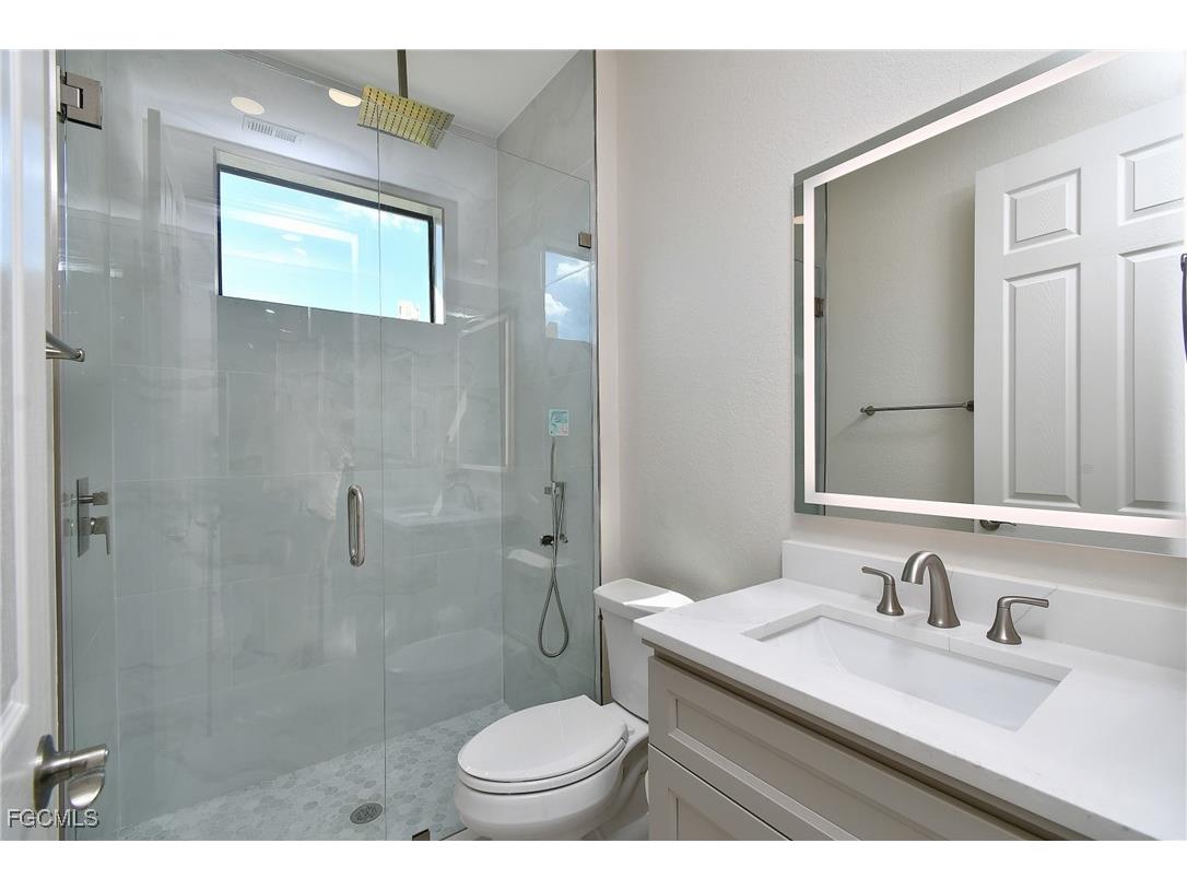 907 SW 15th Place Cape Coral FL 33991 2025021006 image27