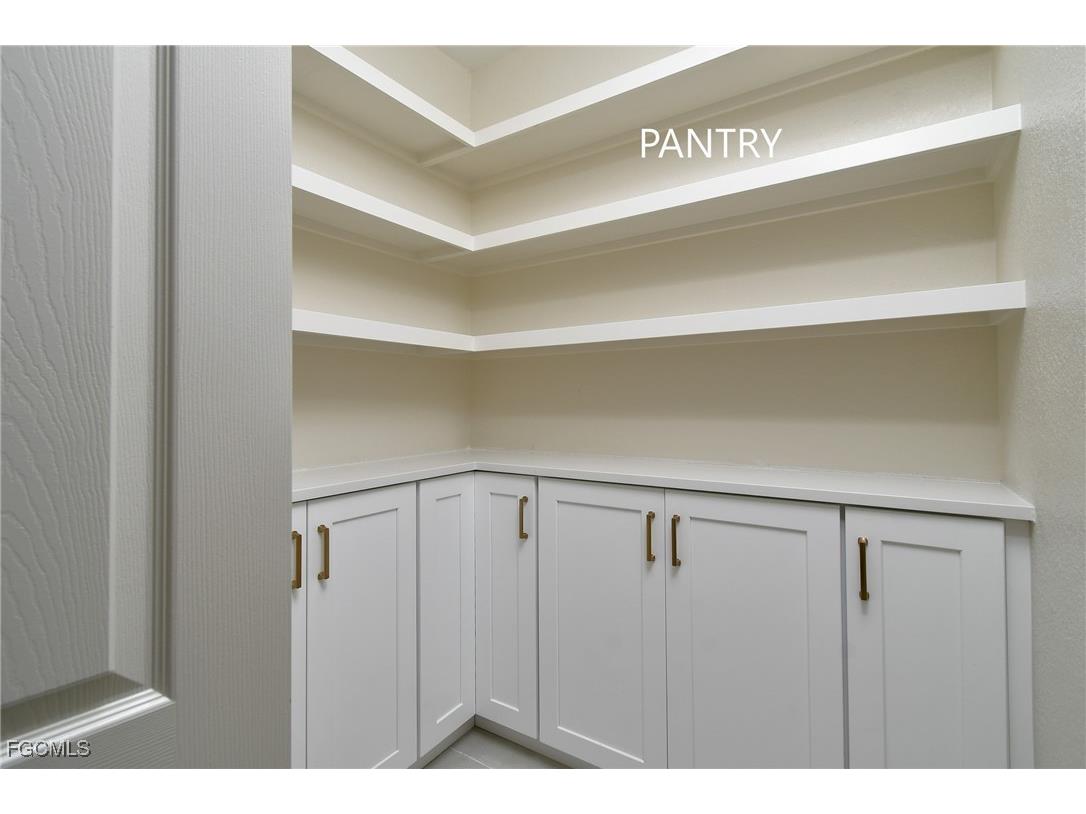 907 SW 15th Place Cape Coral FL 33991 2025021006 image35