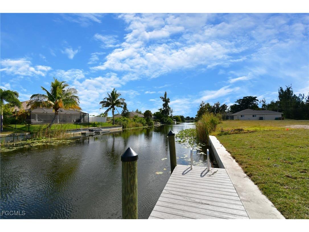 907 SW 15th Place Cape Coral FL 33991 2025021006 image38