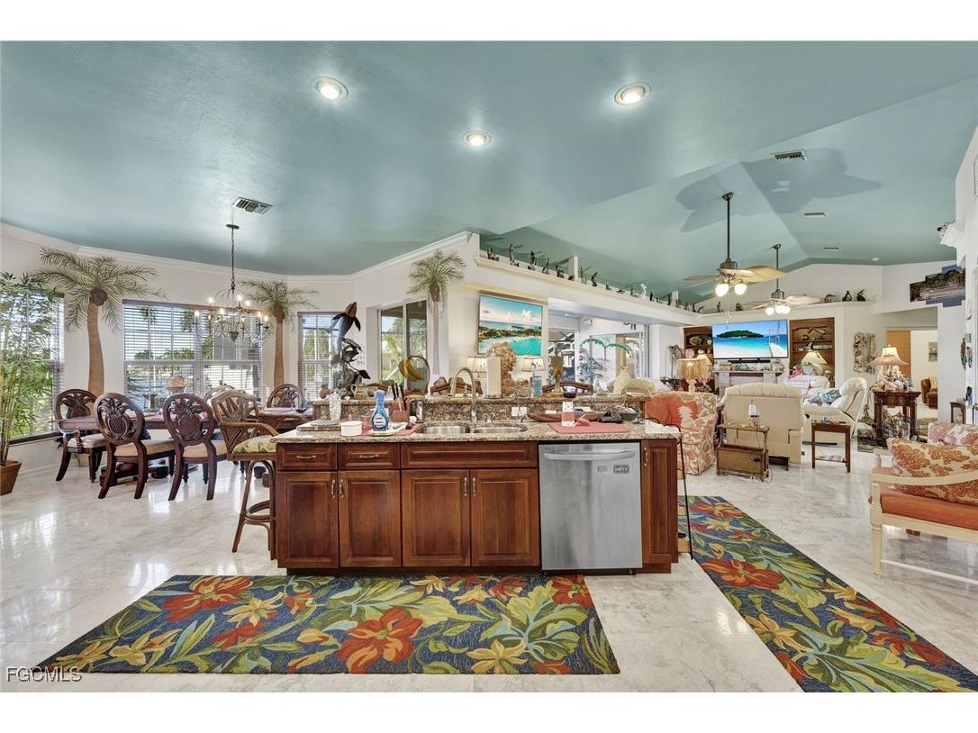 907 SW 51st Terrace Cape Coral FL 33914 2026003290 image14