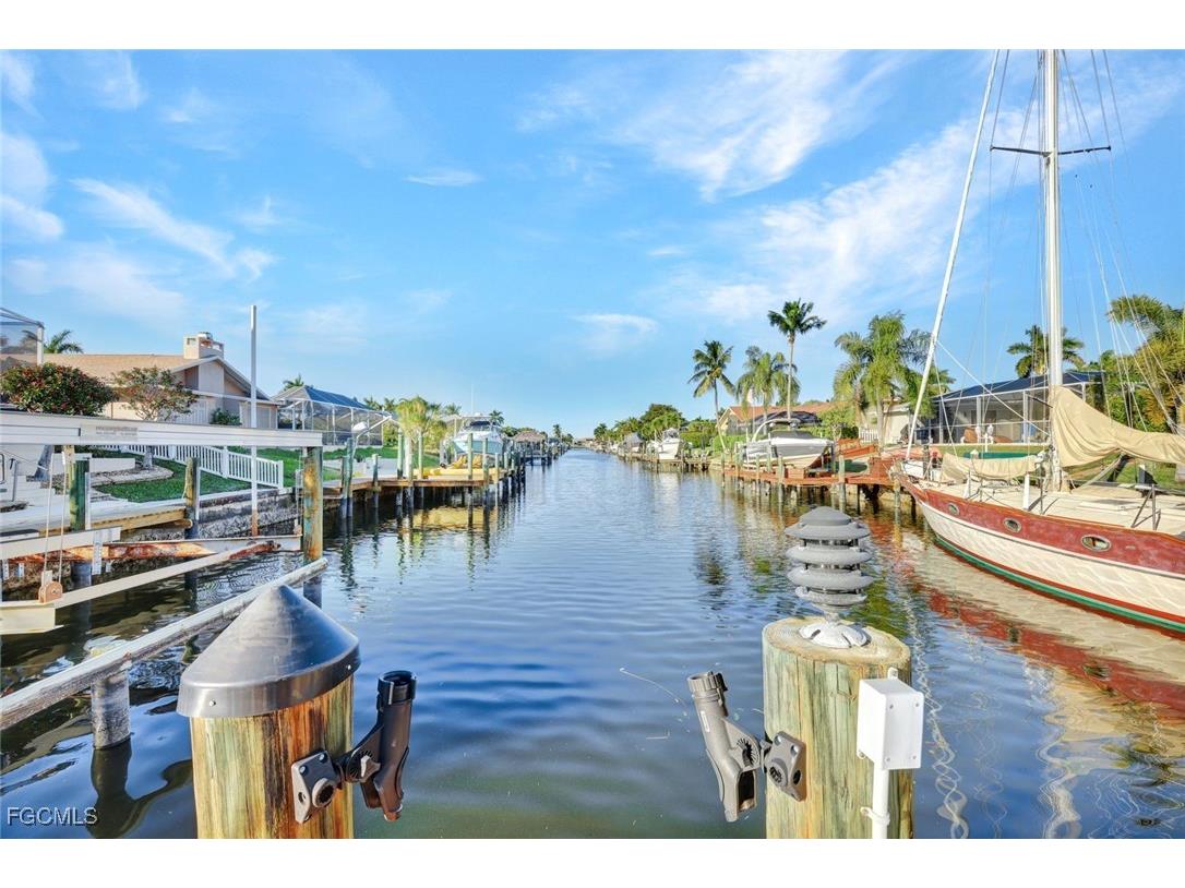 907 SW 51st Terrace Cape Coral FL 33914 2026003290 image39