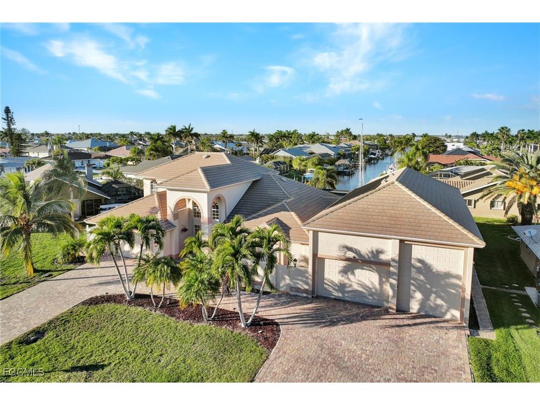 907 SW 51st Terrace Cape Coral FL 33914 2026003290 image5