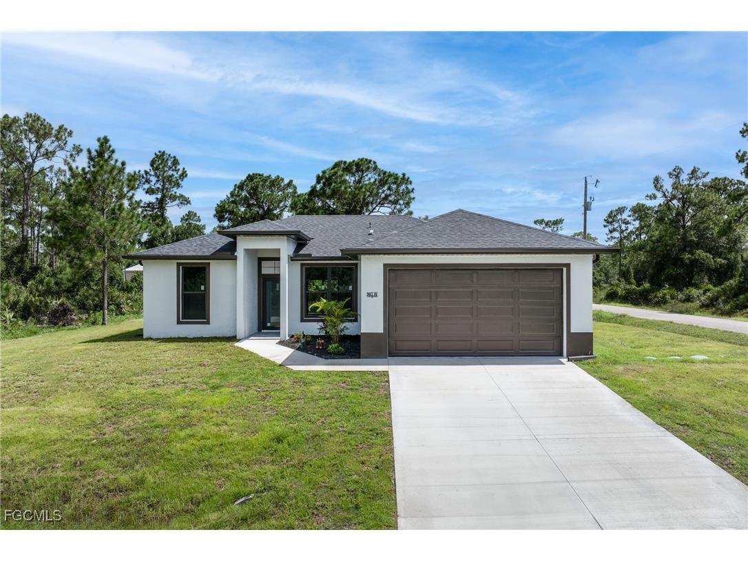 907 W 9th Street Lehigh Acres FL 33972 2025001063 image1