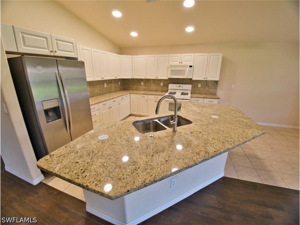 9071 Astonia Way Estero FL 33967 226012018 image5