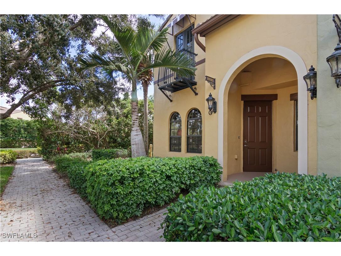 9072 Chula Vista Street #10105 Naples FL 34113 225019850 image1