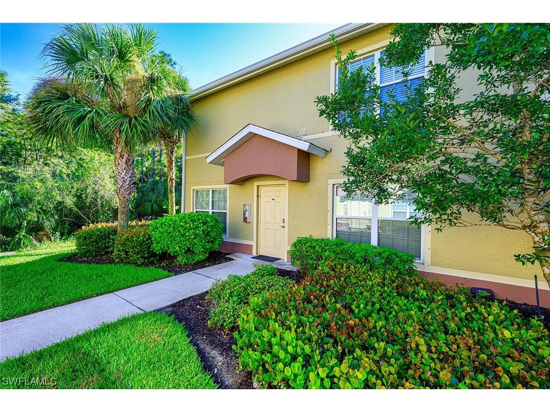 9072 Gervais Circle #301 Naples FL 34120 223071300 image1