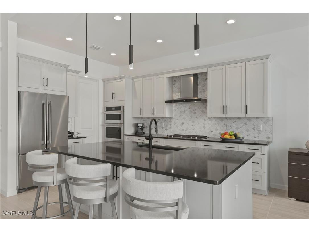 9072 Wisteria Way Naples FL 34114 226003560 image11