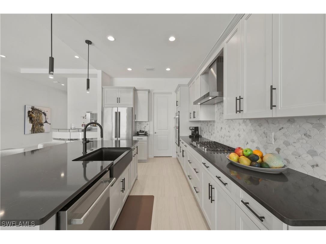 9072 Wisteria Way Naples FL 34114 226003560 image12