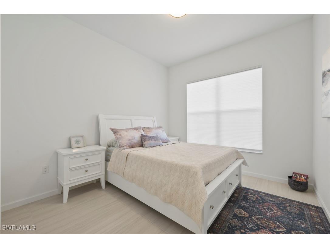 9072 Wisteria Way Naples FL 34114 226003560 image24