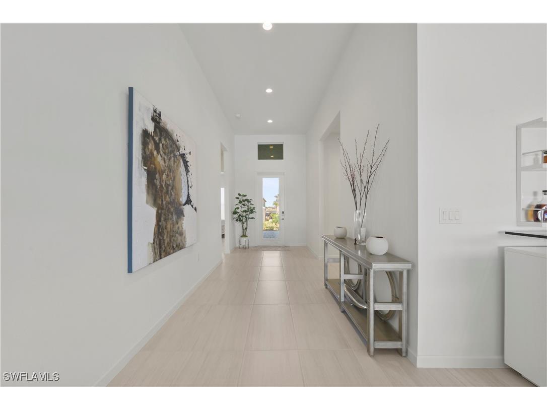 9072 Wisteria Way Naples FL 34114 226003560 image5