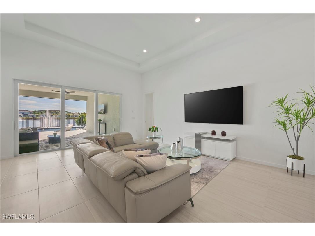 9072 Wisteria Way Naples FL 34114 226003560 image7