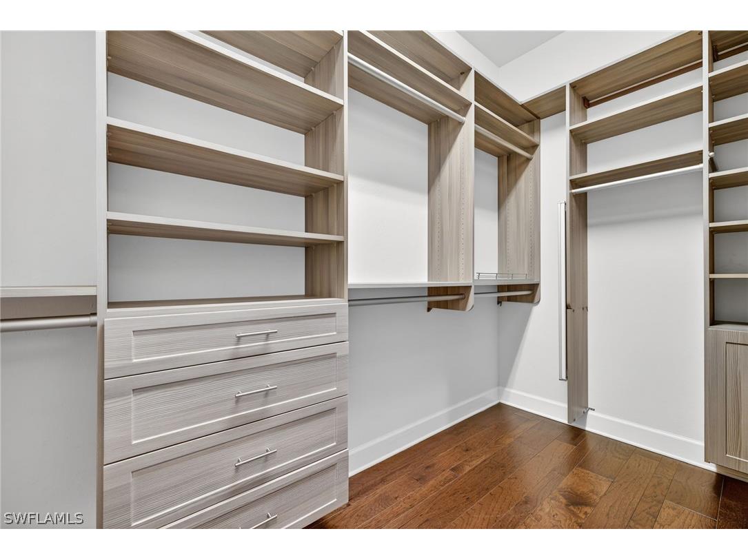 9075 Breakwater Drive Naples FL 34120 225076981 image20