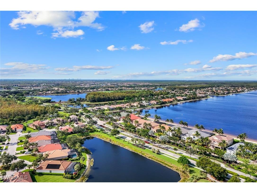 9075 Breakwater Drive Naples FL 34120 225076981 image4