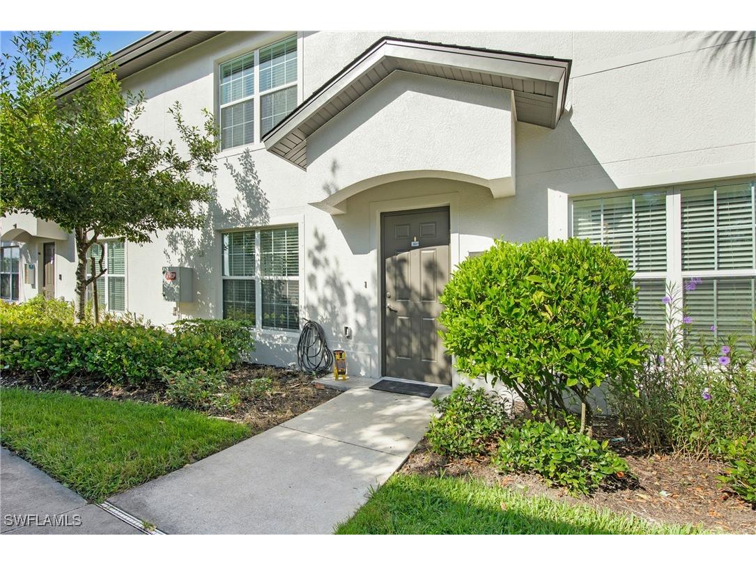 9077 Gervais Circle #902 Naples FL 34120 225073436 image1