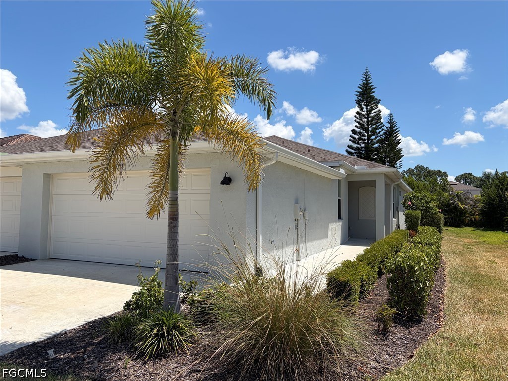 9077 Leatherwood Loop Lehigh Acres FL 33936 2026019937 image2