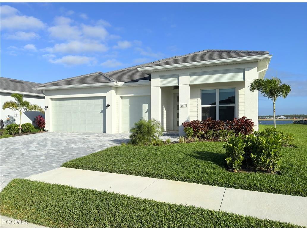 9077 Wisteria Way Naples FL 34114 2025017259 image1