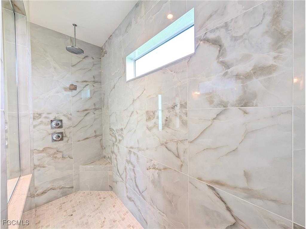 9077 Wisteria Way Naples FL 34114 2025017259 image26