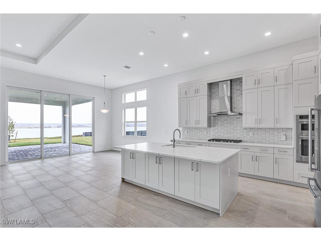 9077 Wisteria Way Naples FL 34114 224050715 image1