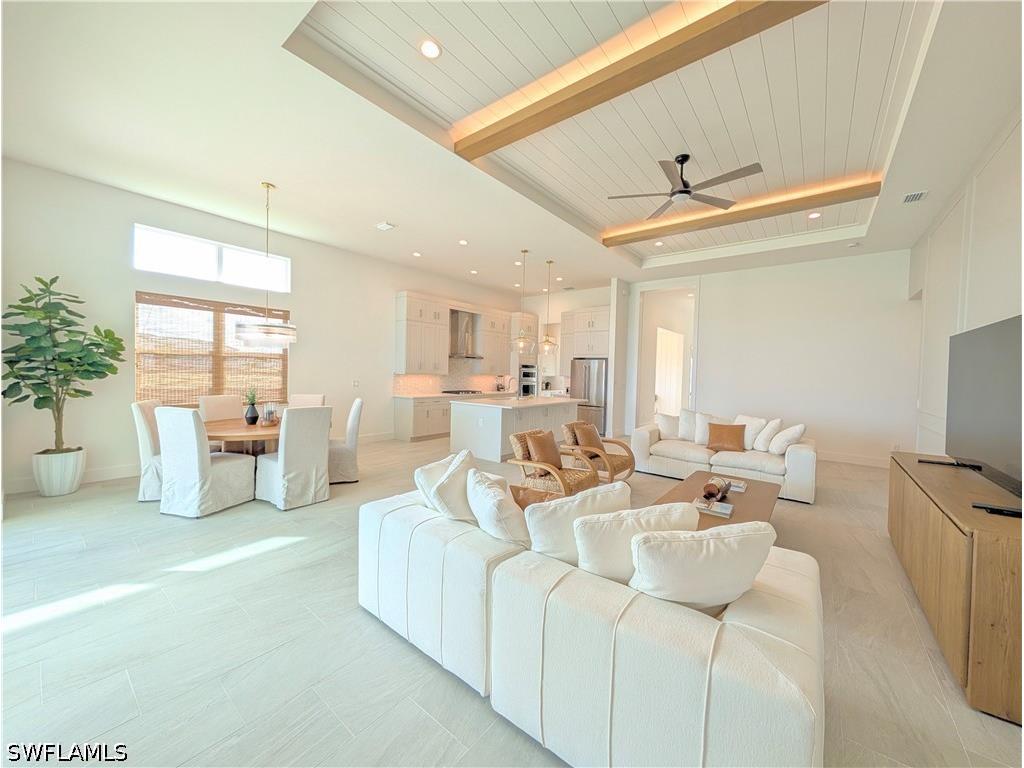 9077 Wisteria Way Naples FL 34114 226018595 image8