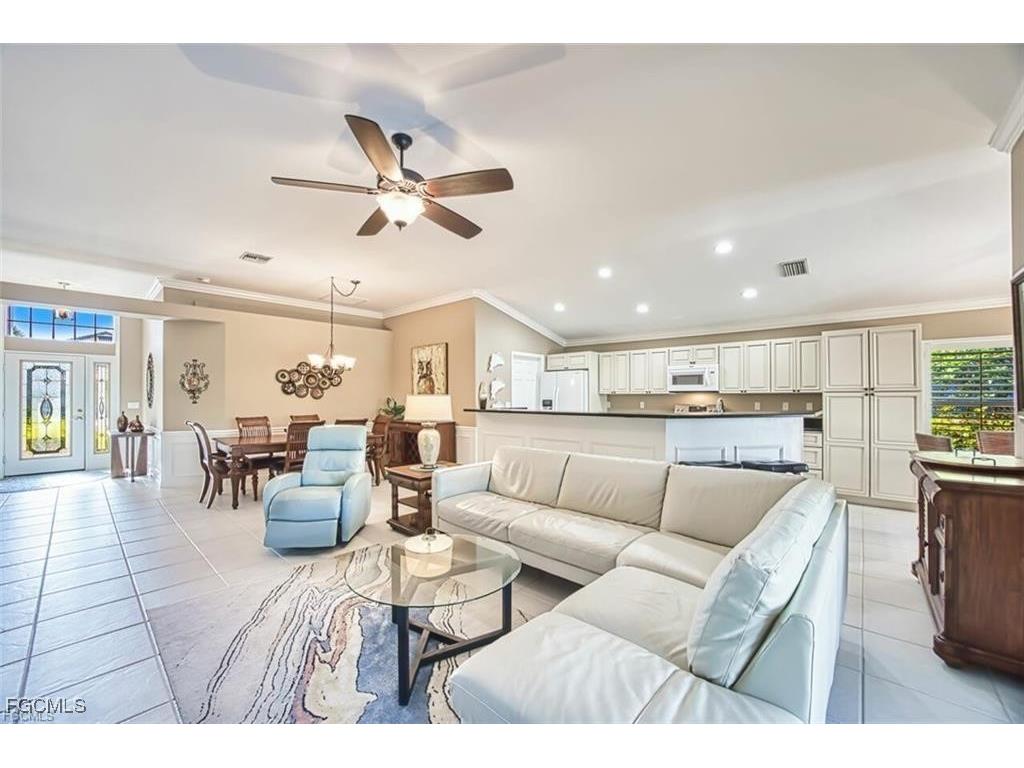 9078 Shadow Glen Way Fort Myers FL 33913 2025009767 image5