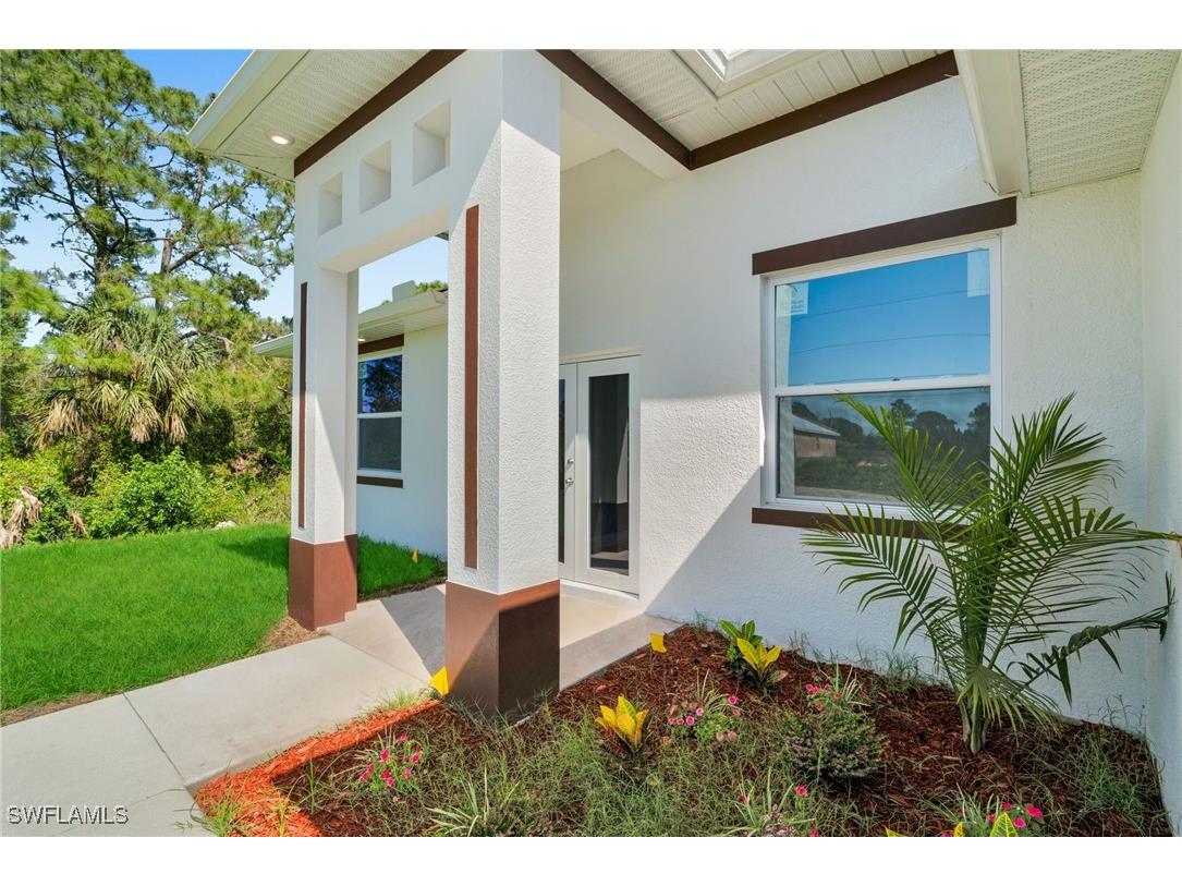 908 Barcia Street E Lehigh Acres FL 33974 225054727 image3