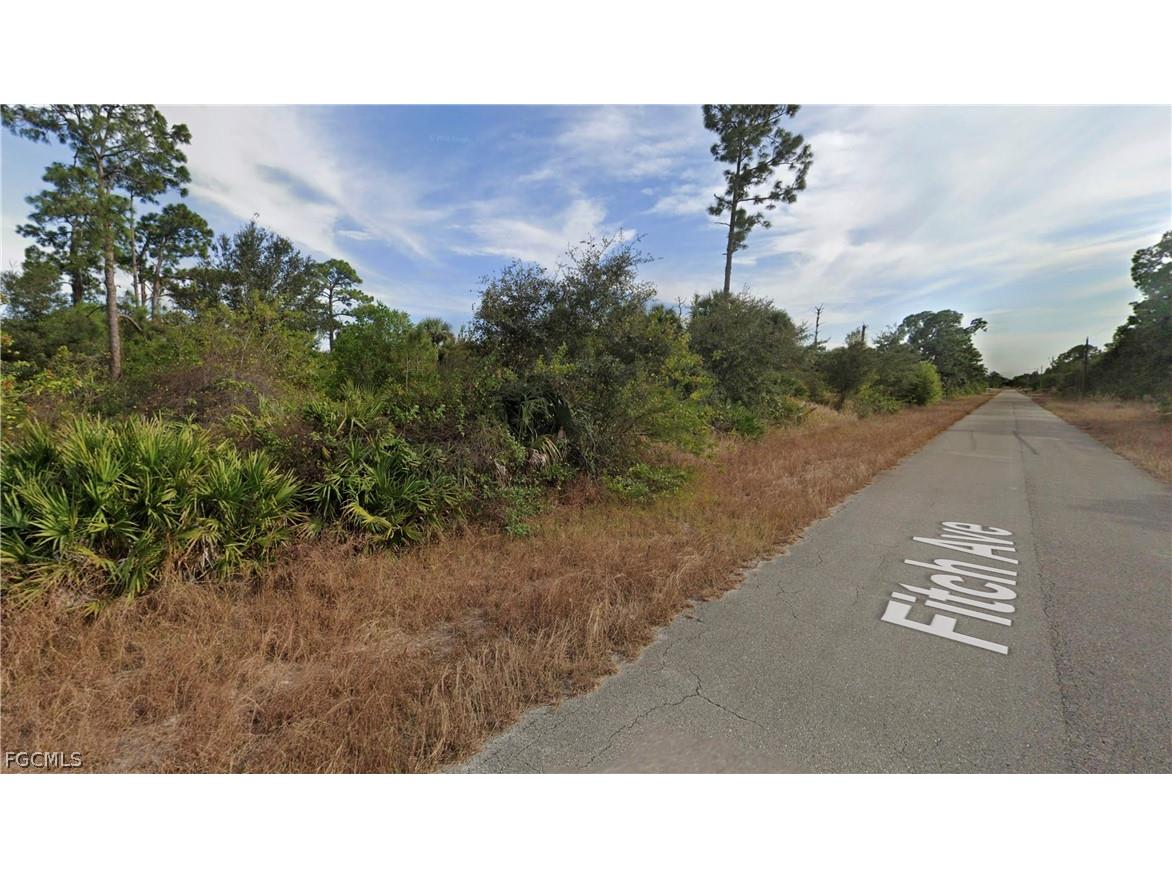 908 Fitch Avenue Lehigh Acres FL 33972 2026012523 image3