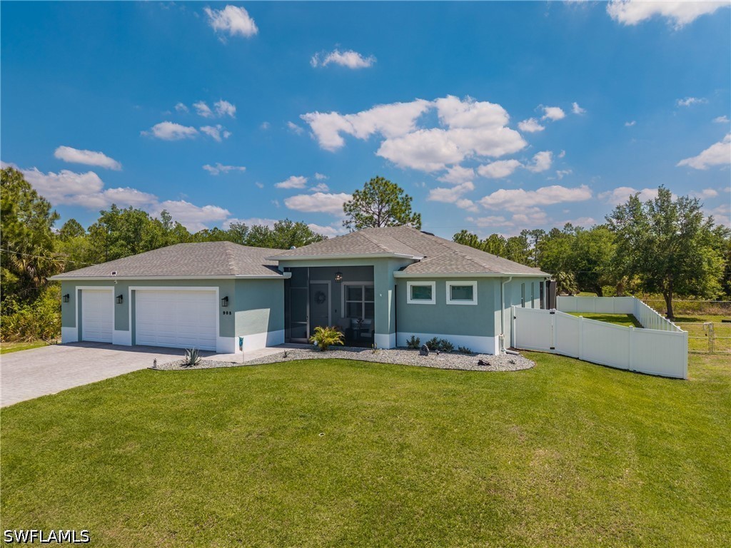 908 Hibiscus Avenue Lehigh Acres FL 33972 226015799 image1