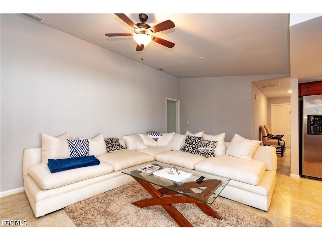 908 SE 33rd Street Cape Coral FL 33904 2026021566 image11
