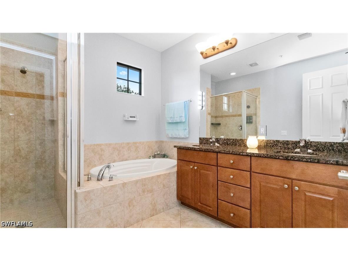 9080 Chula Vista Street #10401 Naples FL 34113 226015827 image25