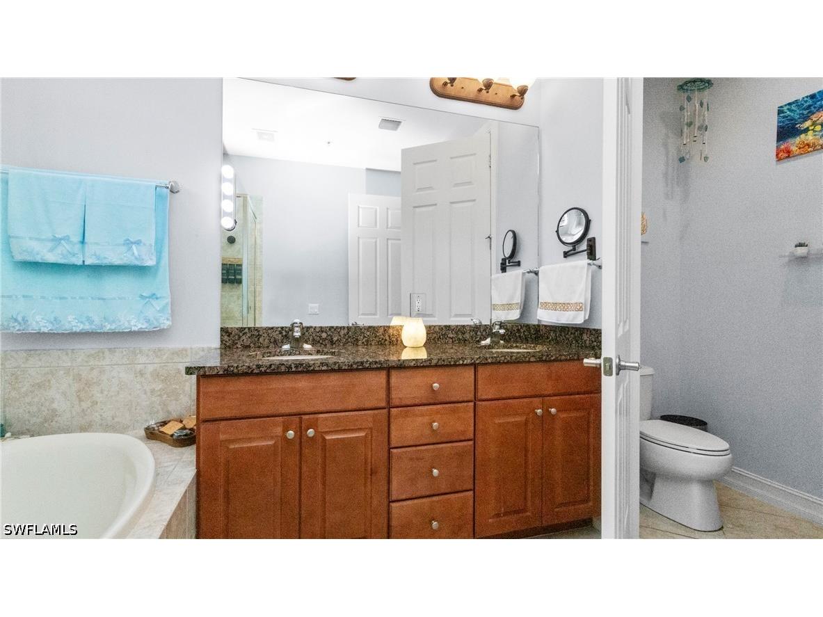 9080 Chula Vista Street #10401 Naples FL 34113 226015827 image26